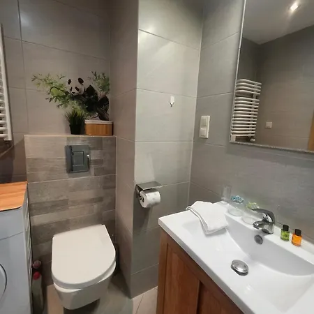 Bazantow Apartment *